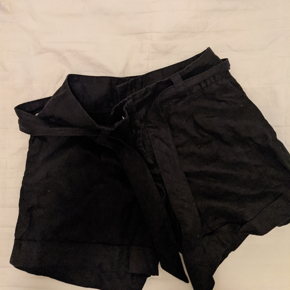 Black Linen Belted High Waisted Shorts